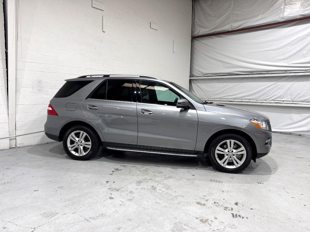 2013 Mercedes-Benz Ml-class - $8,995