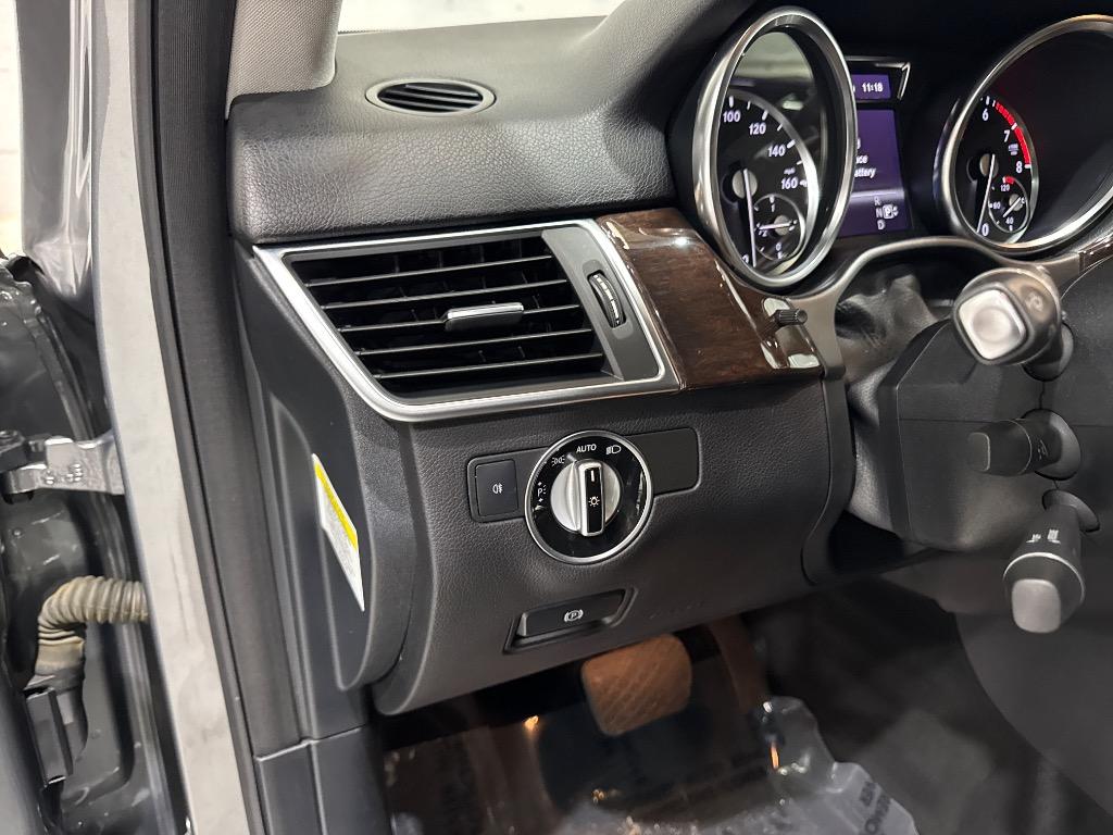 2013 Mercedes-Benz Ml-class - $8,995