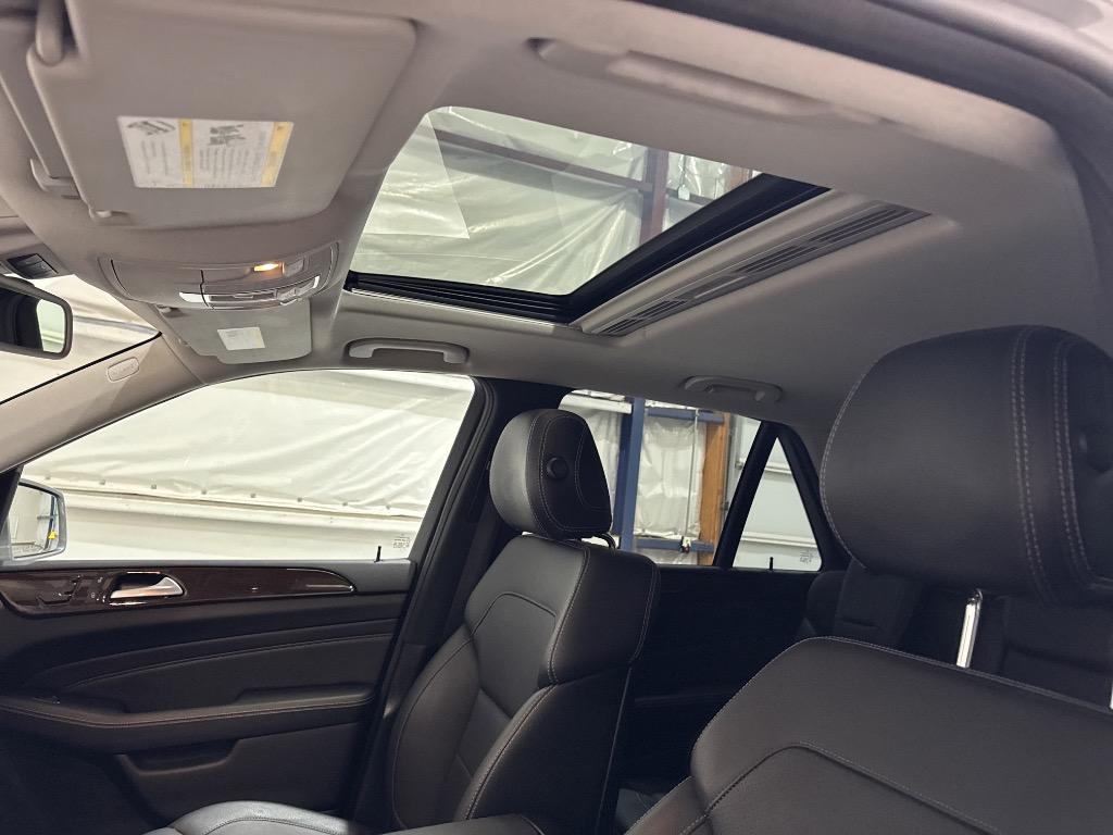2013 Mercedes-Benz Ml-class - $8,995
