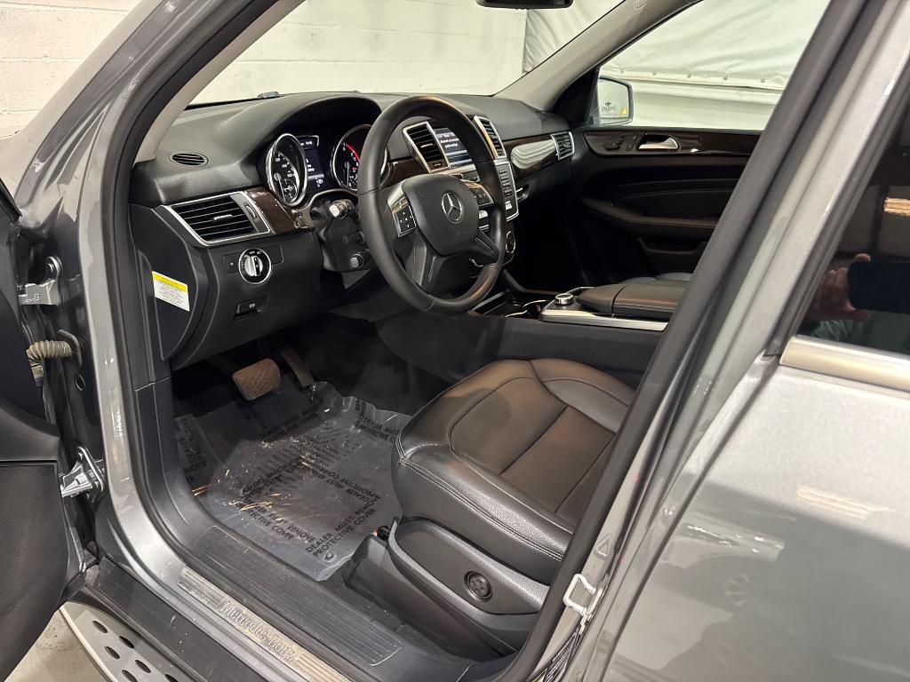 2013 Mercedes-Benz Ml-class - $8,995