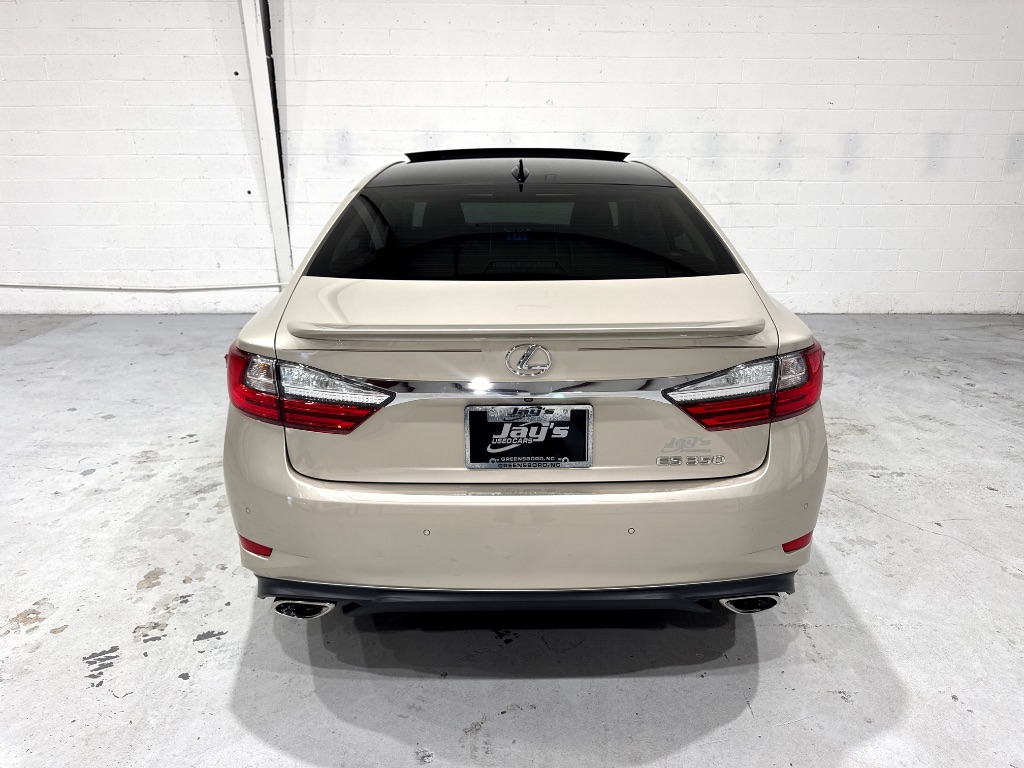 2016 Lexus ES - $24,995