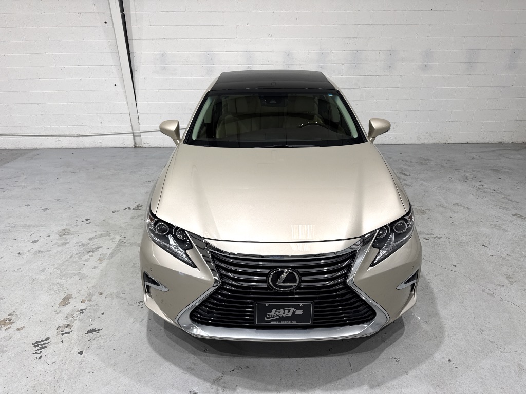 2016 Lexus ES - $24,995