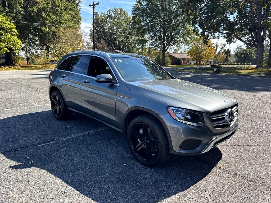 2018 Mercedes-Benz C-Class - $13,995