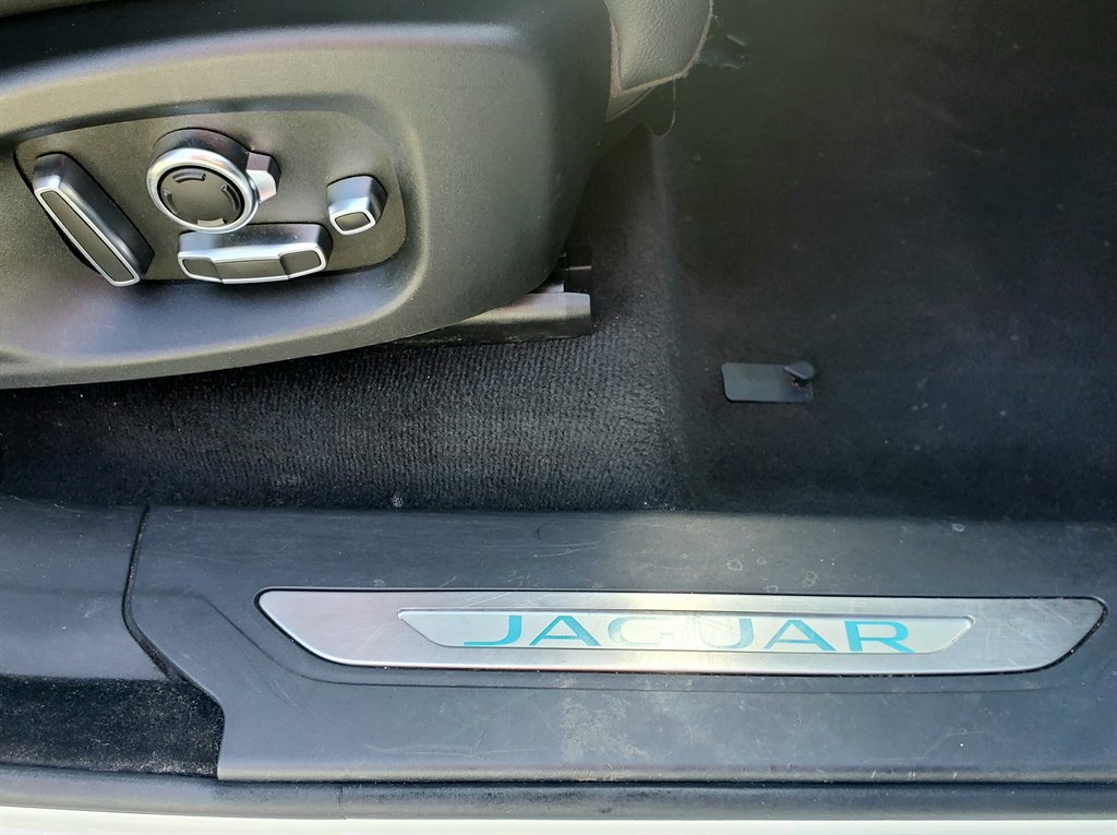 2019 Jaguar F-Pace S photo