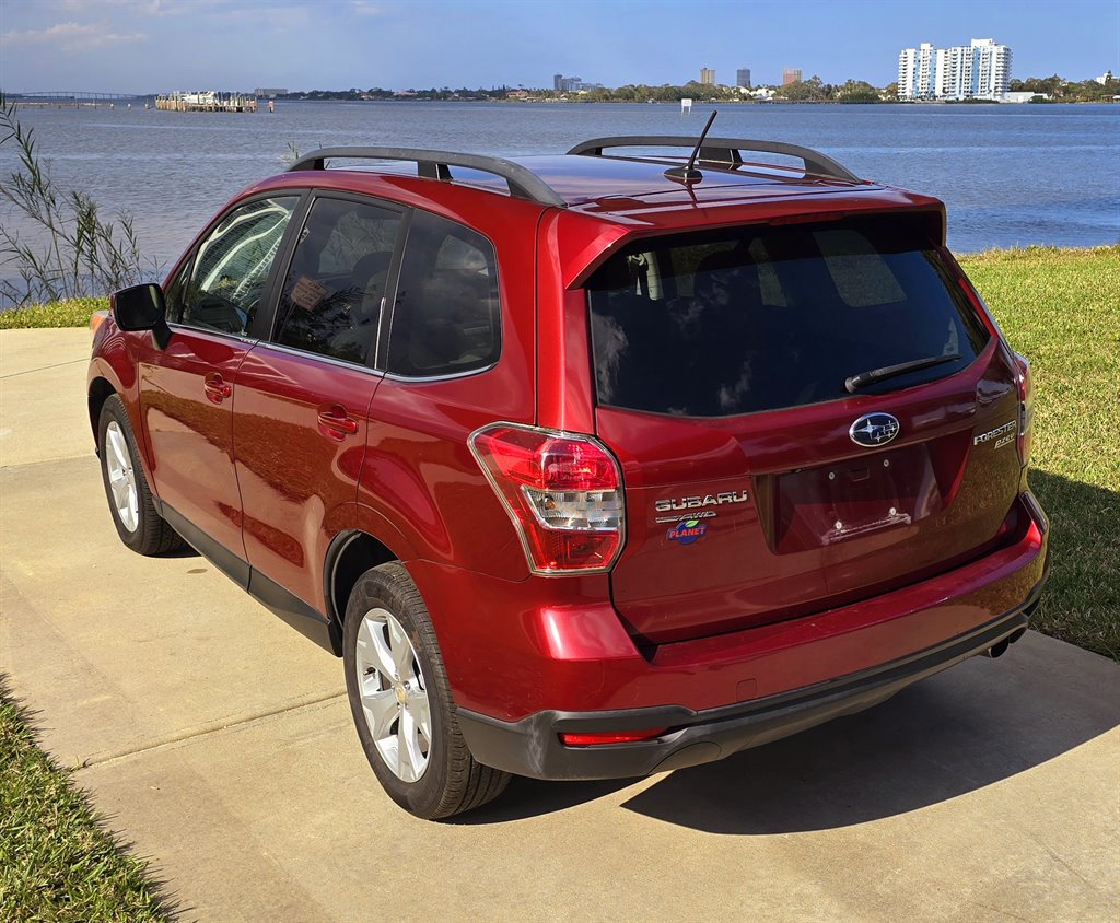 2015 Subaru Forester 2.5i Limited photo