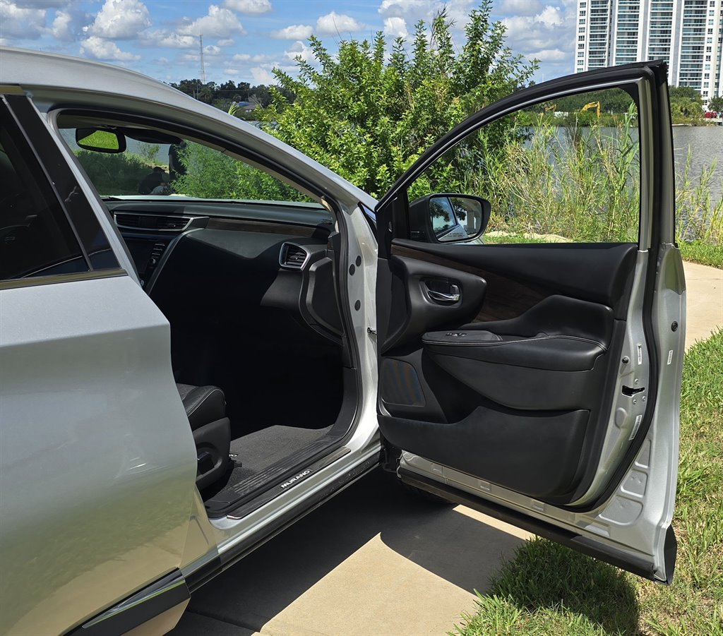 2020 Nissan Murano - $17,999