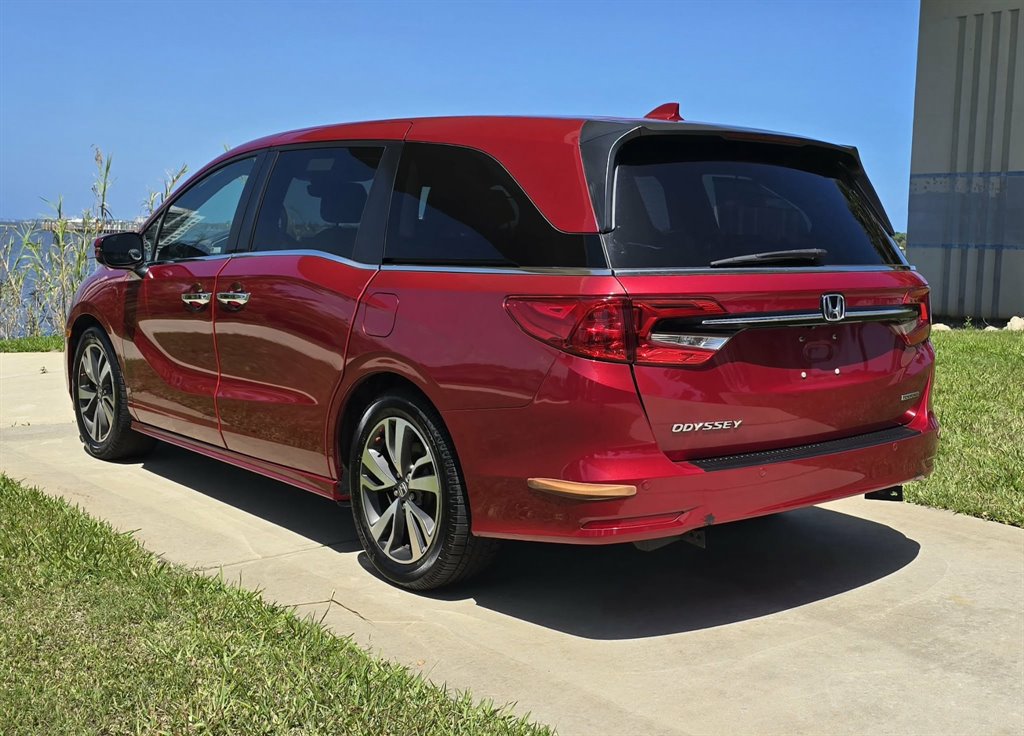 2022 Honda Odyssey - $27,999