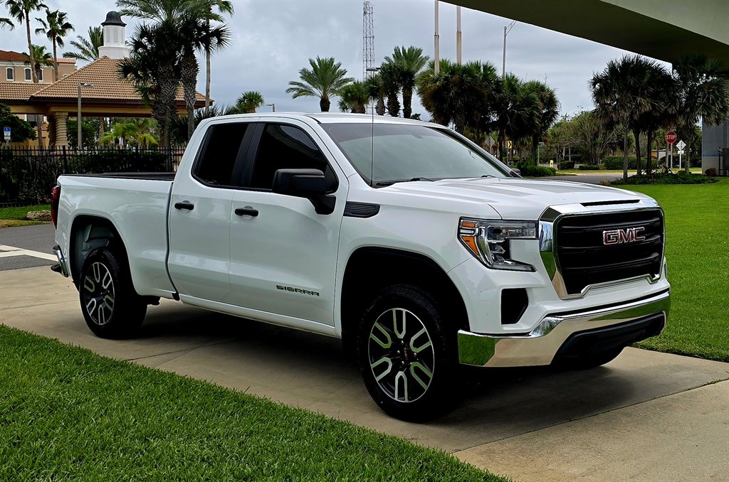 2020 GMC Sierra - $18,999