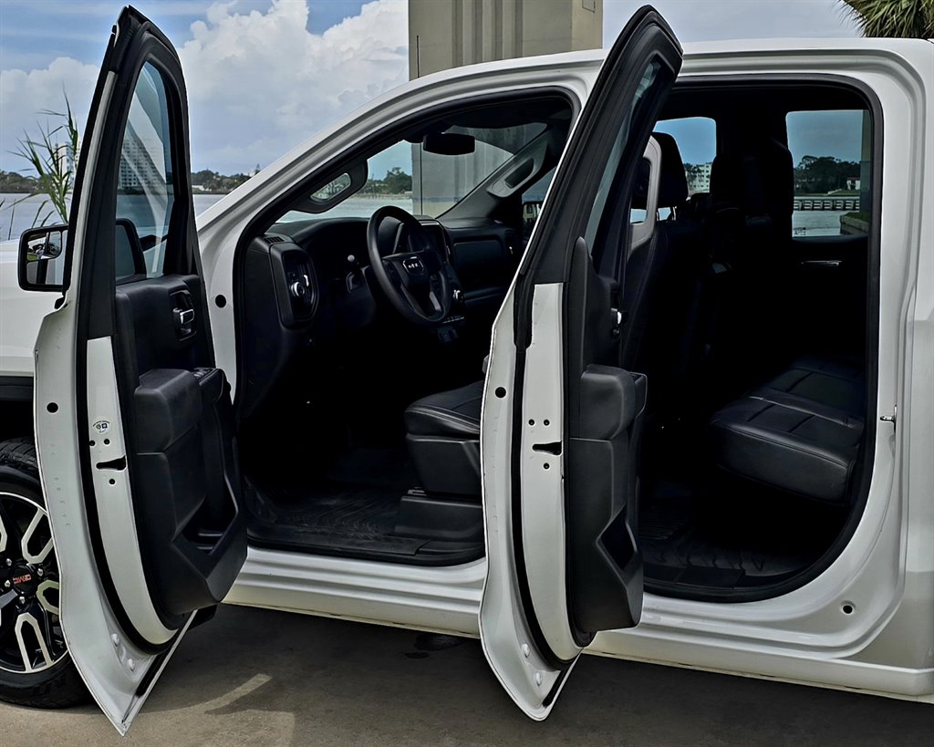 2020 GMC Sierra - $18,999