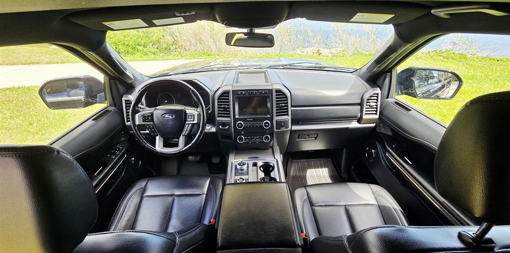 2021 Ford Expedition - $39,999