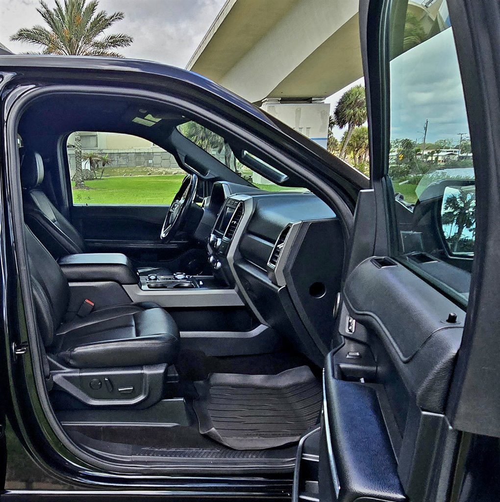 2021 Ford Expedition - $39,999
