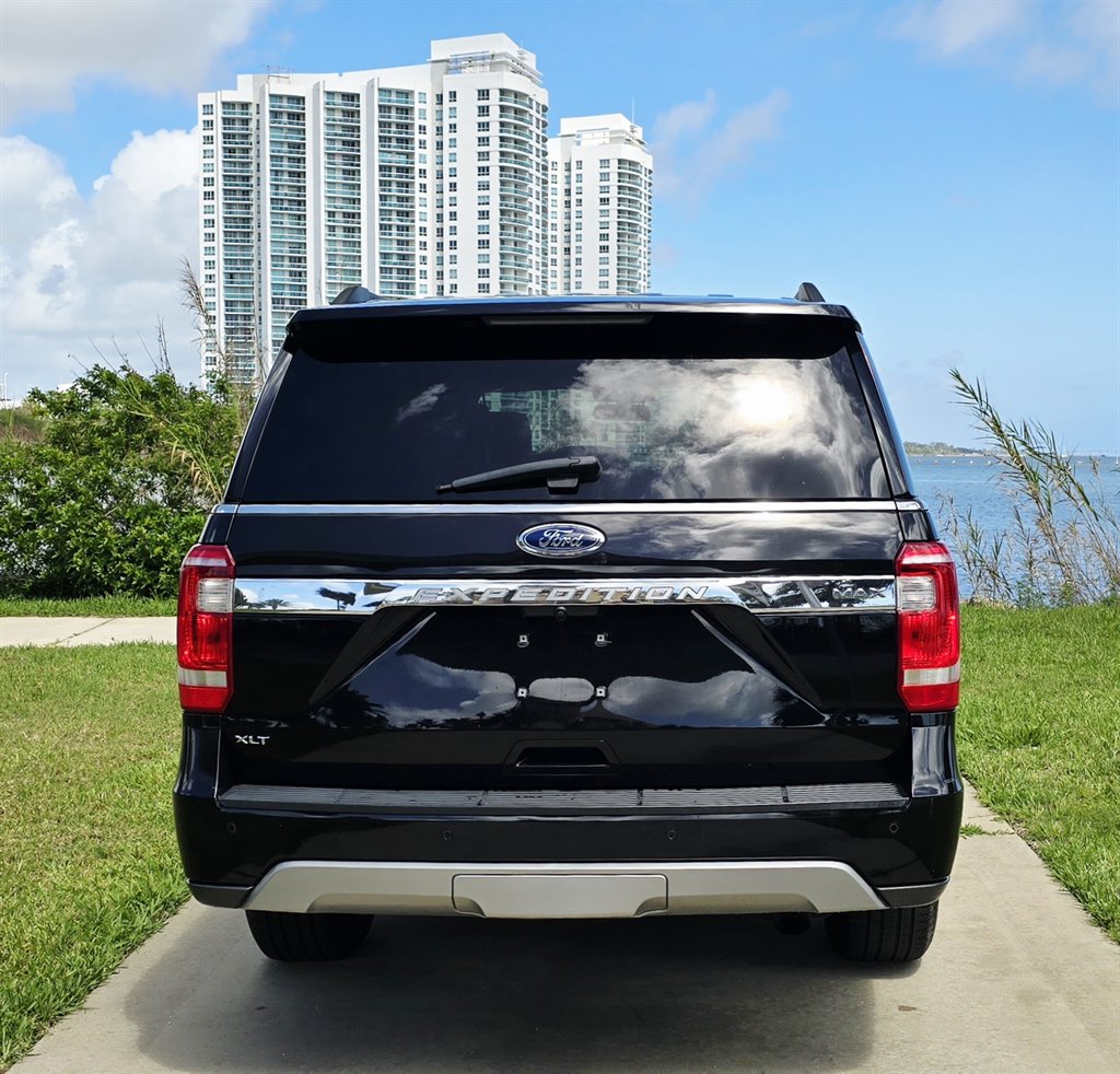 2021 Ford Expedition - $39,999