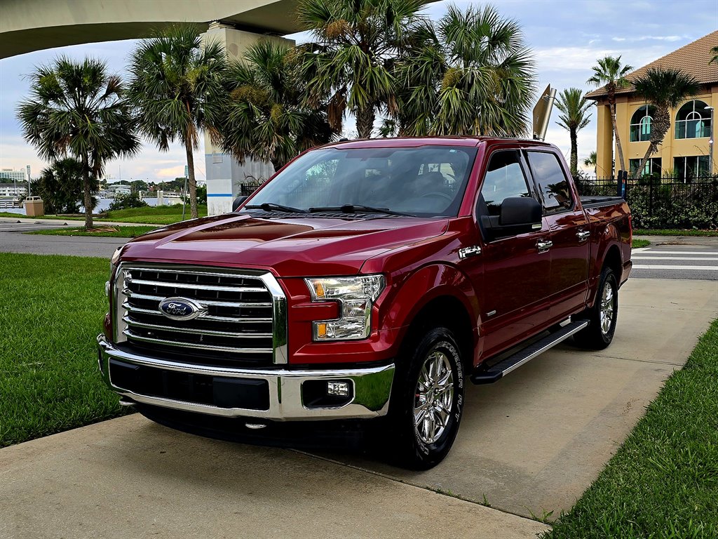 2017 Ford F-150 - $17,999
