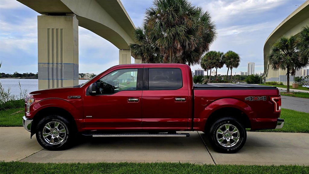 2017 Ford F-150 - $17,999