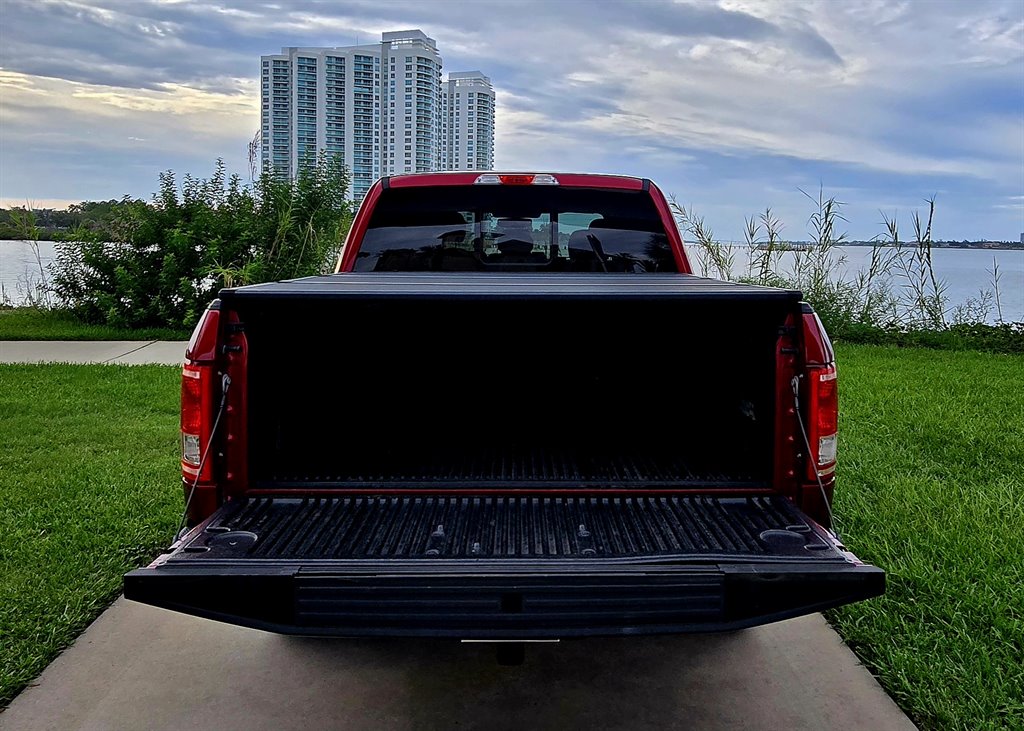 2017 Ford F-150 - $17,999