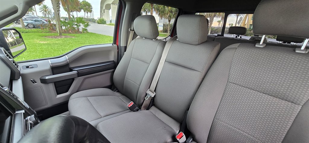 2017 Ford F-150 - $17,999