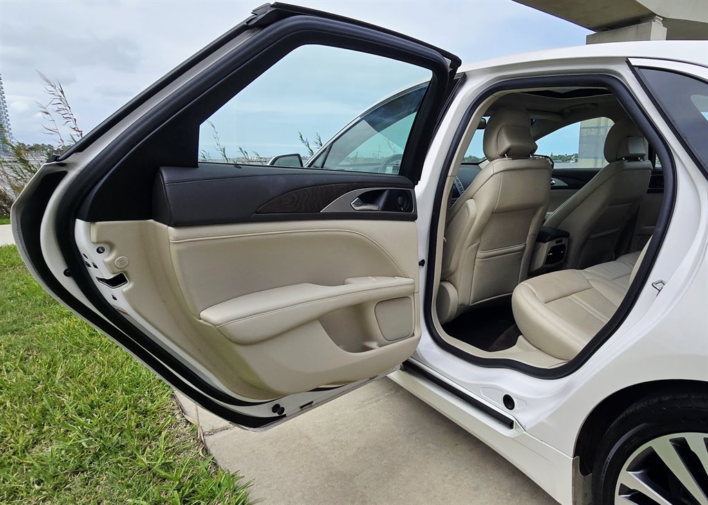 2019 Lincoln MKZ - $16,999