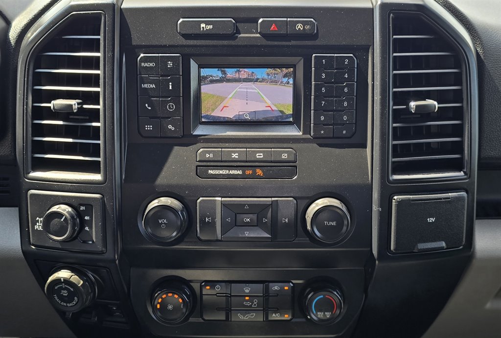 2019 Ford F150 - $31,999