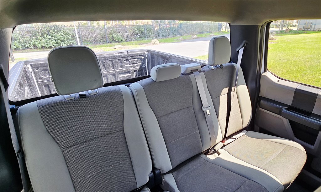 2019 Ford F150 - $31,999