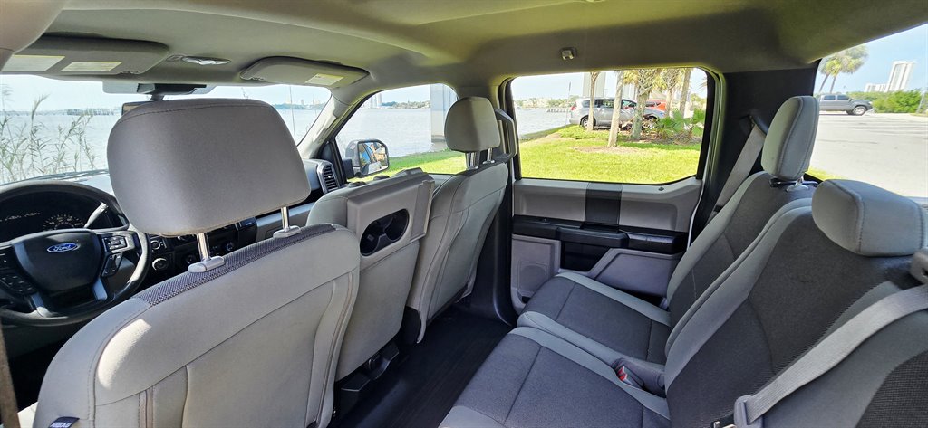 2019 Ford F150 - $31,999