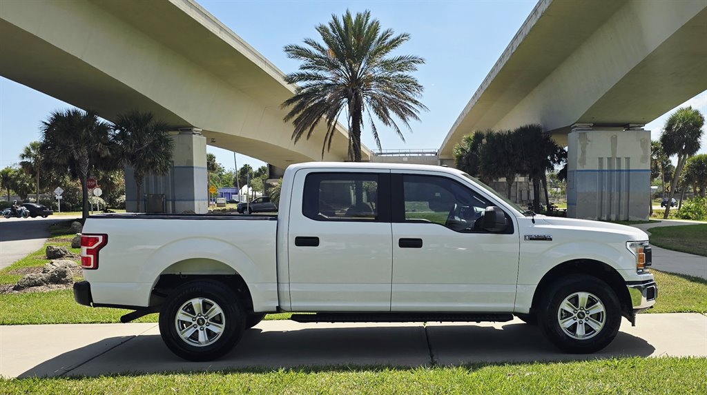 2019 Ford F150 - $31,999