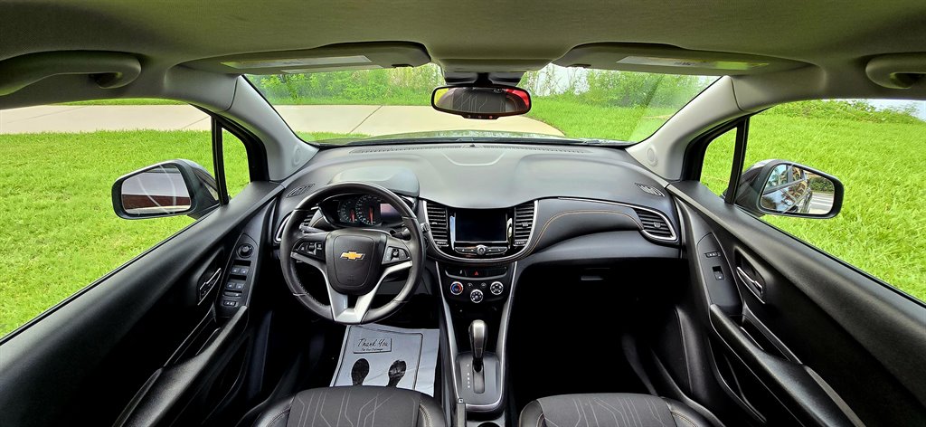 2022 Chevrolet Trax - $21,999