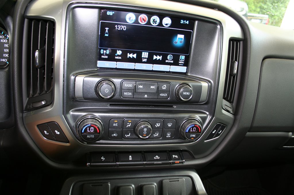 2017 Chevrolet Silverado - $39,988