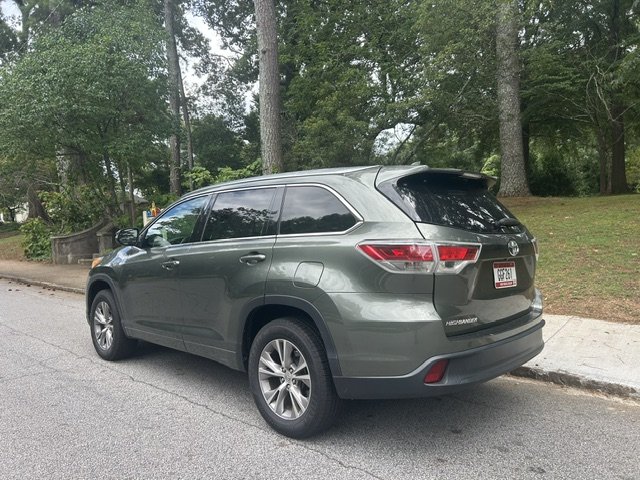 2014 Toyota Highlander - $21,300