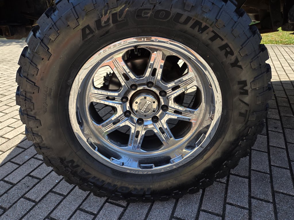 2003 Ford Excursion Limited photo