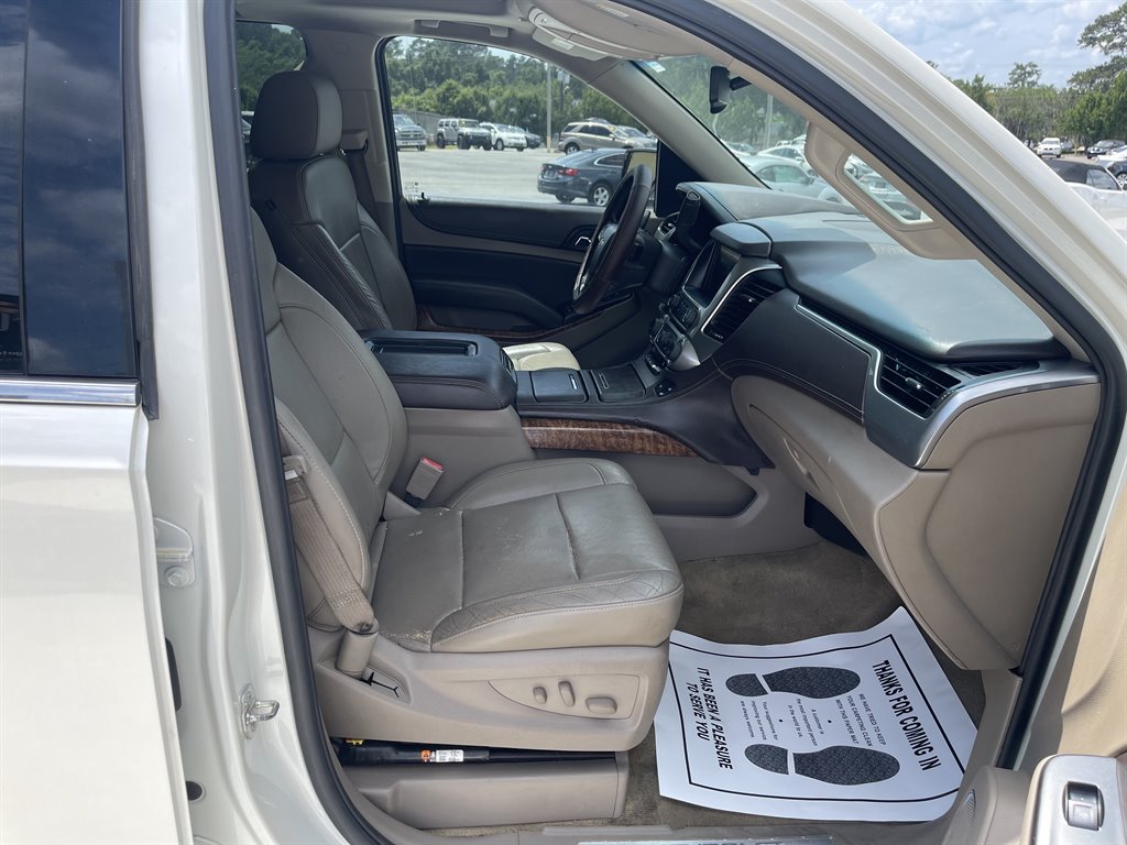 2015 Chevrolet Suburban - $21,995