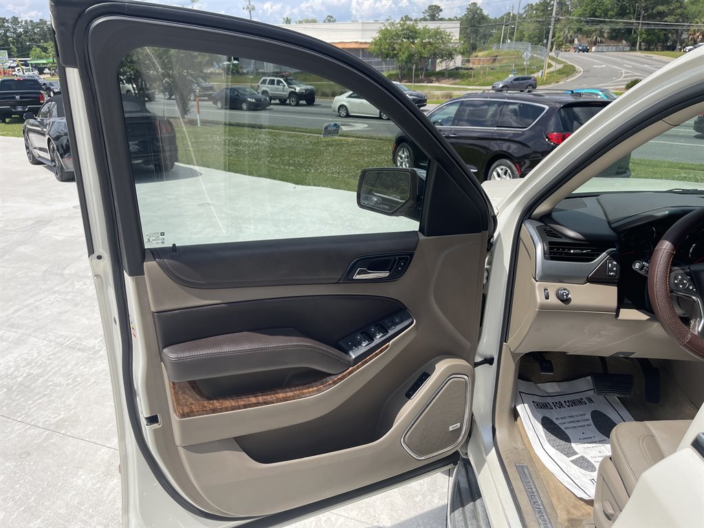 2015 Chevrolet Suburban - $21,995