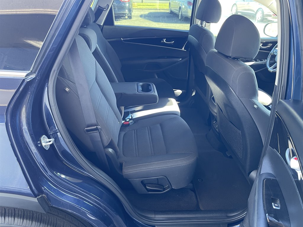 2018 Kia Sorento LX photo