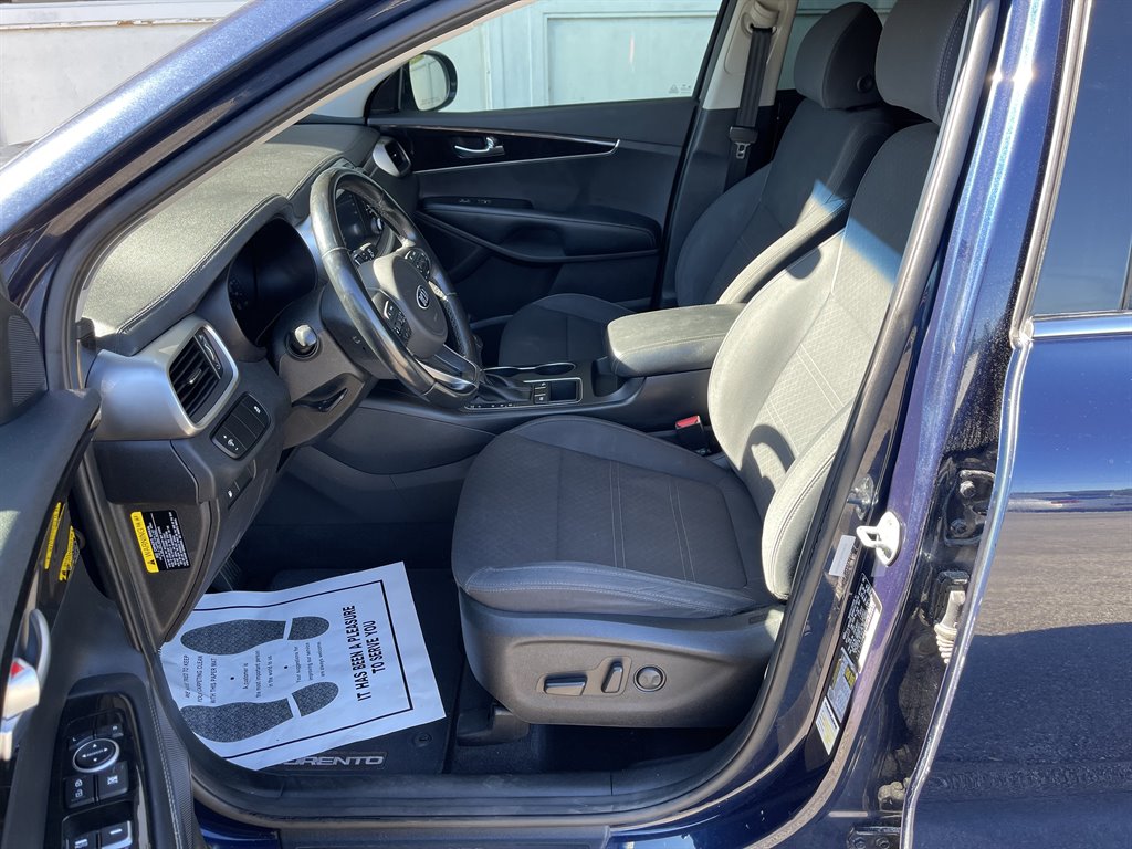 2018 Kia Sorento LX photo