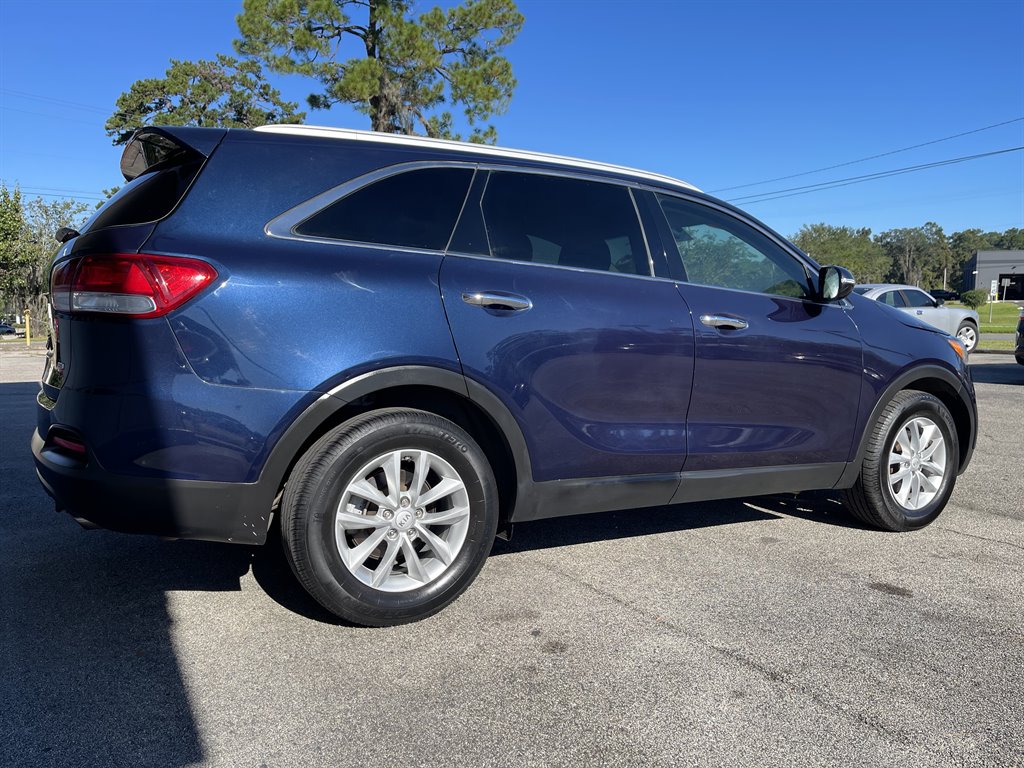 2018 Kia Sorento LX photo