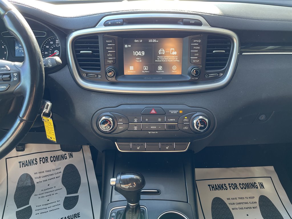 2018 Kia Sorento LX photo