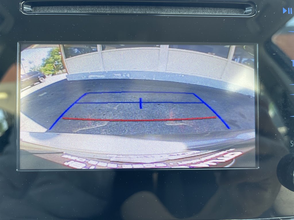 2019 Toyota Corolla LE photo