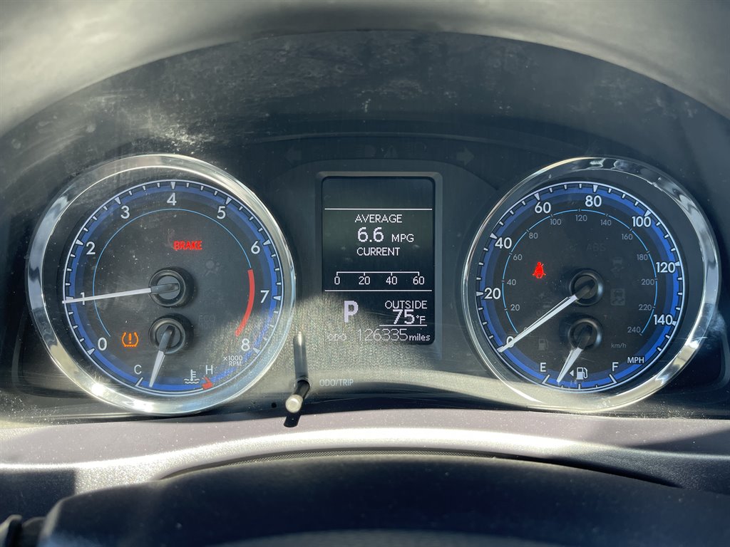 2019 Toyota Corolla LE photo