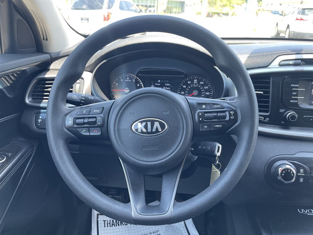 2016 Kia Sorento L photo