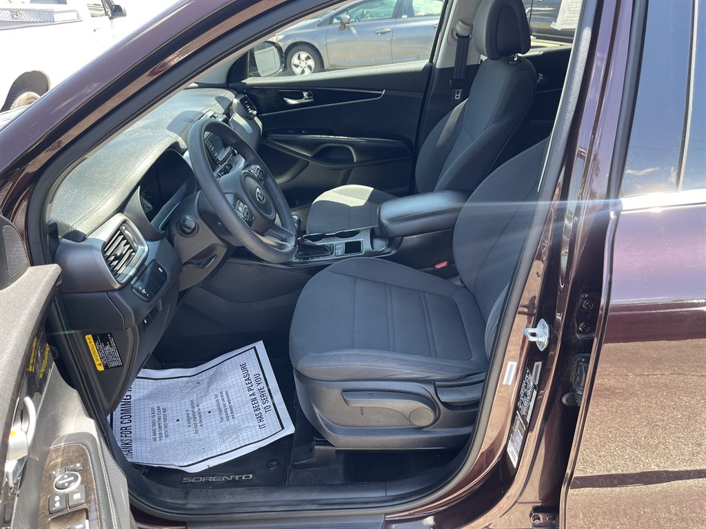 2016 Kia Sorento L photo