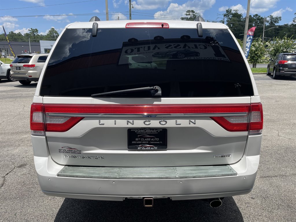 2015 Lincoln Navigator - $14,995