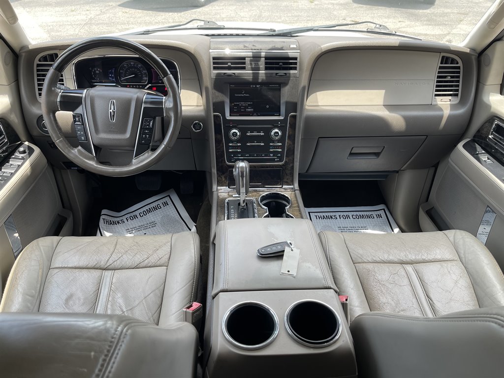 2015 Lincoln Navigator - $14,995