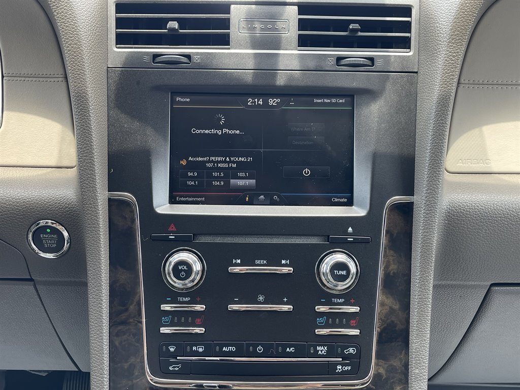 2015 Lincoln Navigator - $14,995