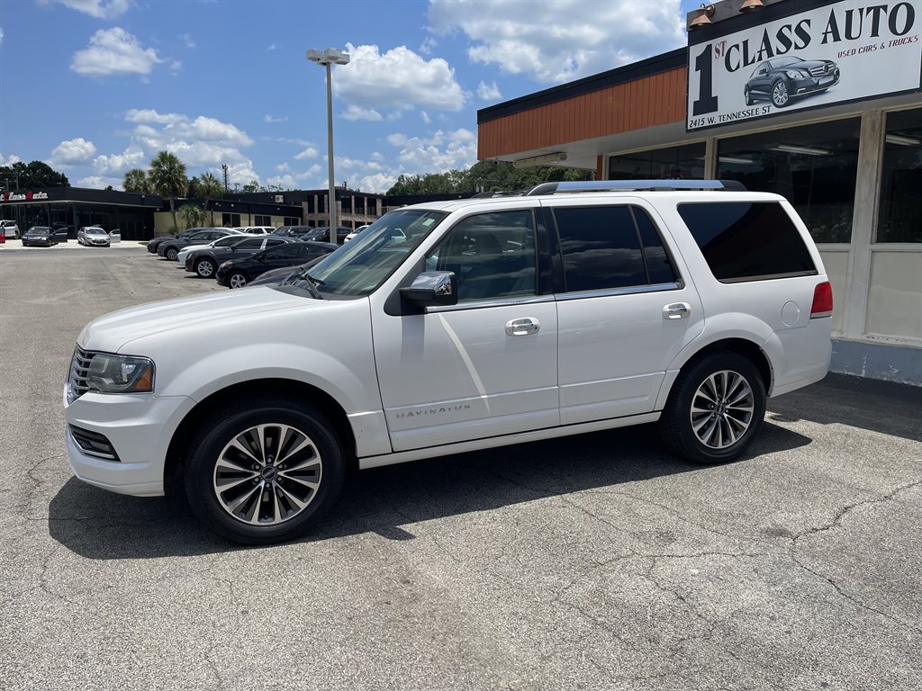 2015 Lincoln Navigator - $14,995