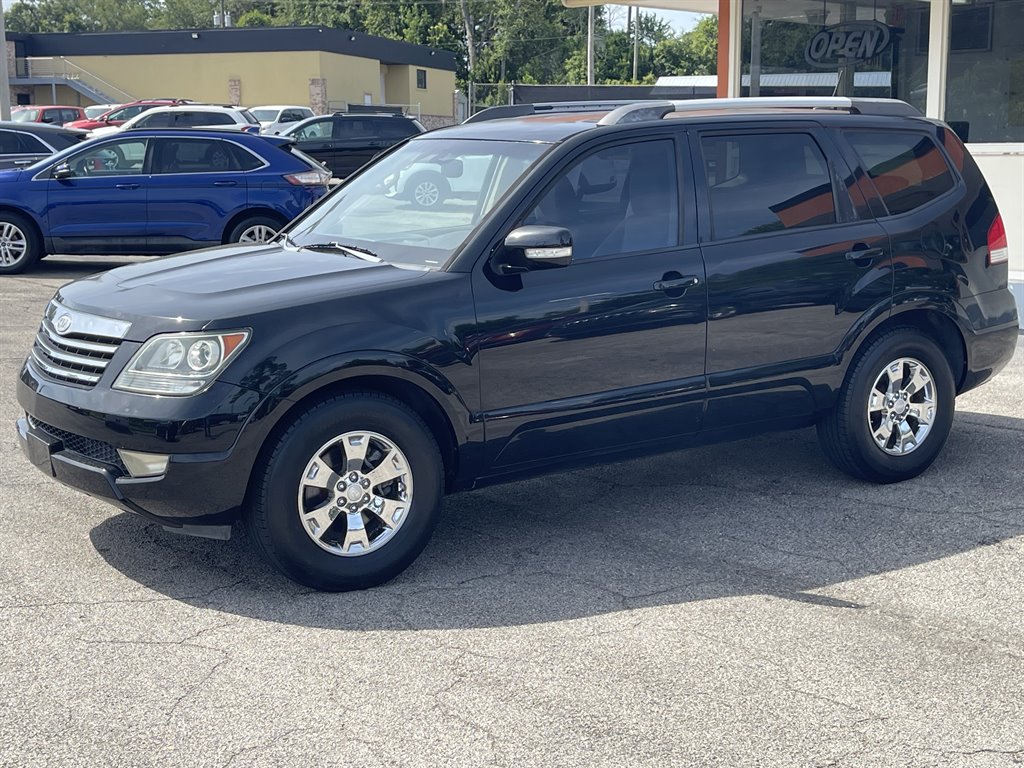 2009 Kia Borrego - $8,995