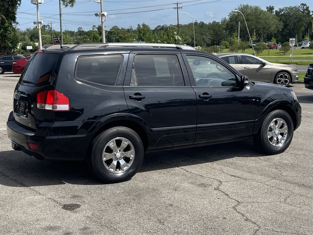 2009 Kia Borrego - $8,995