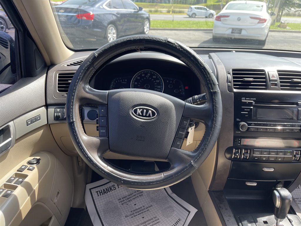 2009 Kia Borrego - $8,995