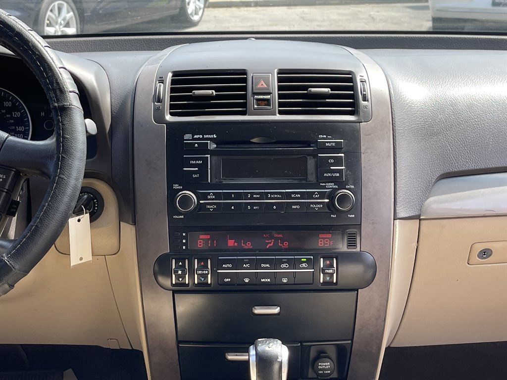 2009 Kia Borrego - $8,995