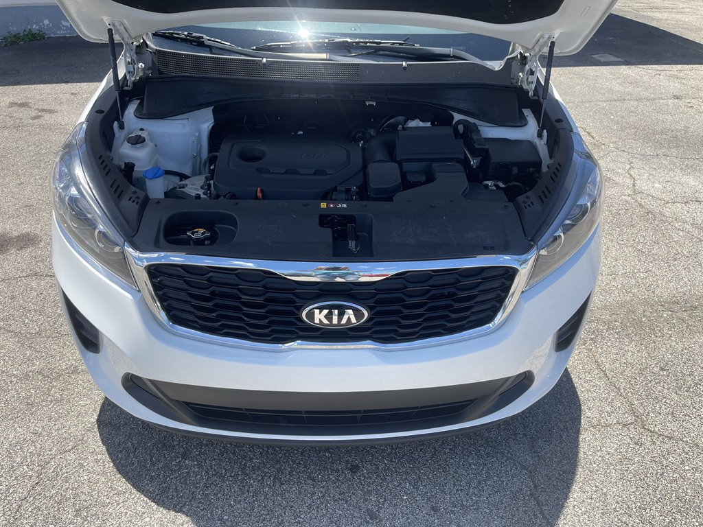 2019 Kia Sorento - $15,995