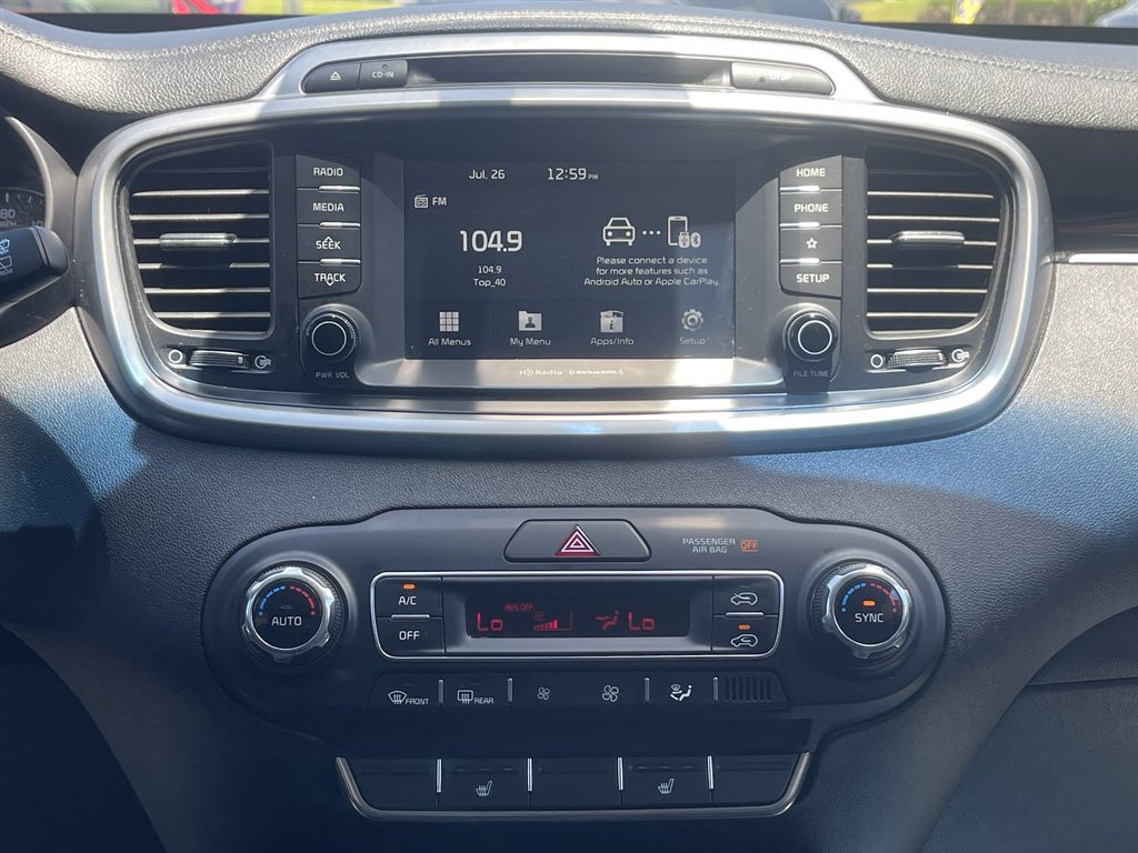 2019 Kia Sorento - $15,995