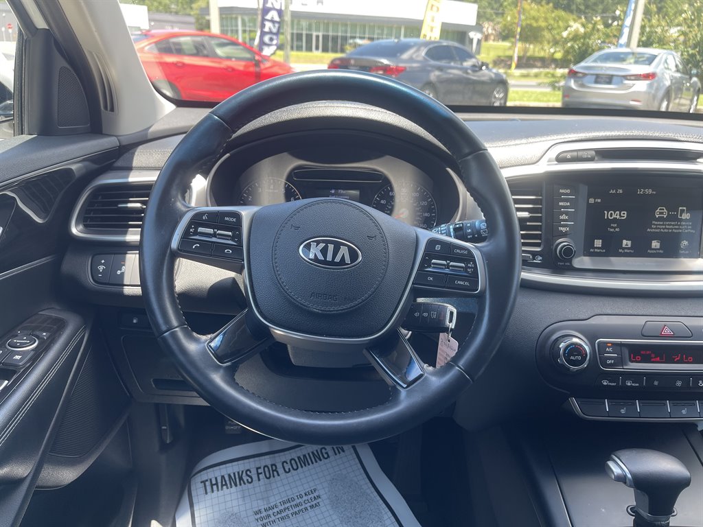 2019 Kia Sorento - $15,995